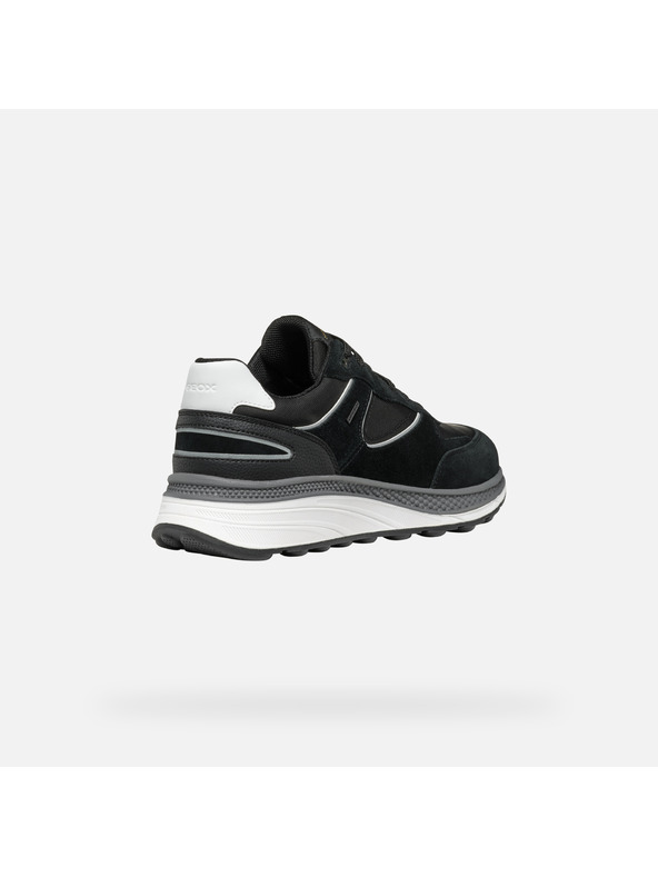 Geox Schwarze Herren-Turnschuhe Geox Spherica Actif X1