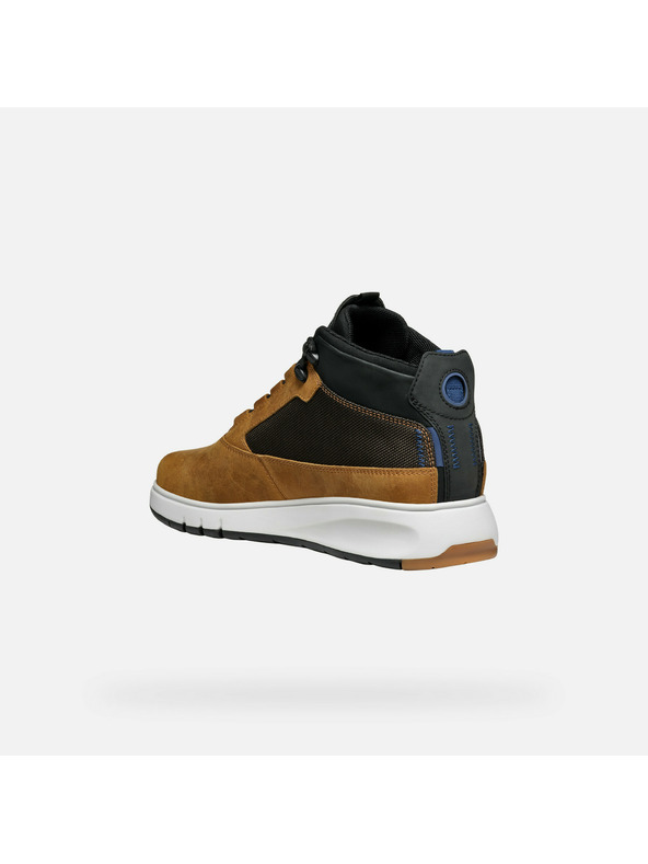 Geox Hellbraune Herrensneaker Geox Aerantis 4x4 B ABX