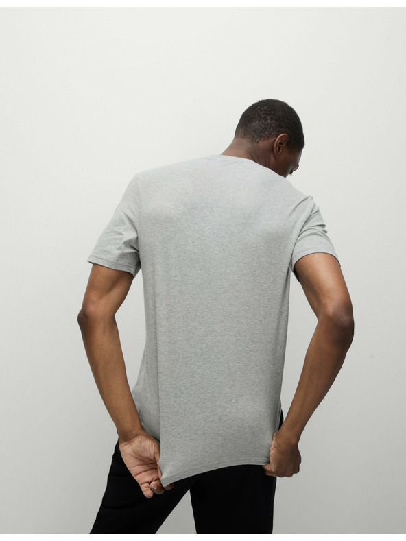 Marks & Spencer Schwarzer und grauer Pyjama für Herren von Marks & Spencer