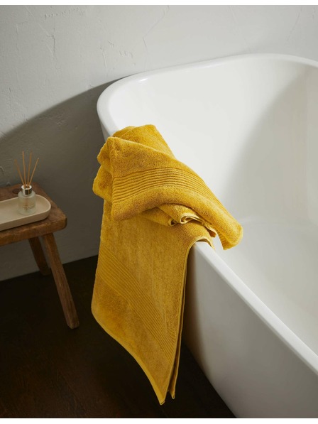 Marks & Spencer Luxus-Handtuch aus ägyptischer Baumwolle Marks & Spencer gelb