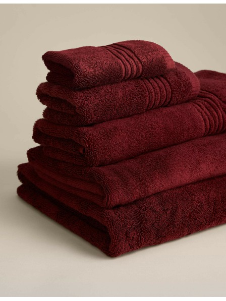 Marks & Spencer Luxus-Handtuch aus ägyptischer Baumwolle Marks & Spencer rot