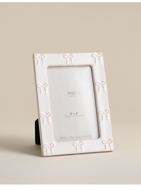 Marks & Spencer Bilderrahmen mit Keramikschleife 4x6 Zoll Marks & Spencer weiß