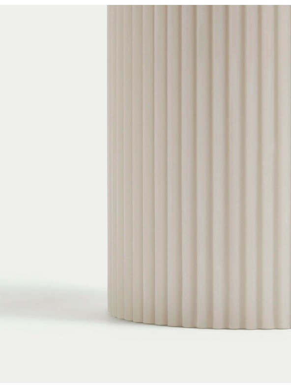 Marks & Spencer Geriffelte Säulenkerze Marks & Spencer grau