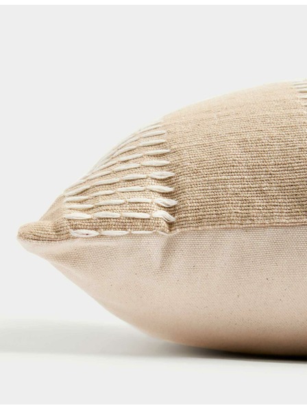 Marks & Spencer Kissen mit Stickerei, aus reiner Baumwolle Marks & Spencer creme