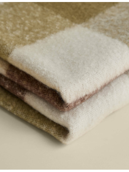 Marks & Spencer Karierter Überwurf aus Kunstmohair Marks & Spencer grün