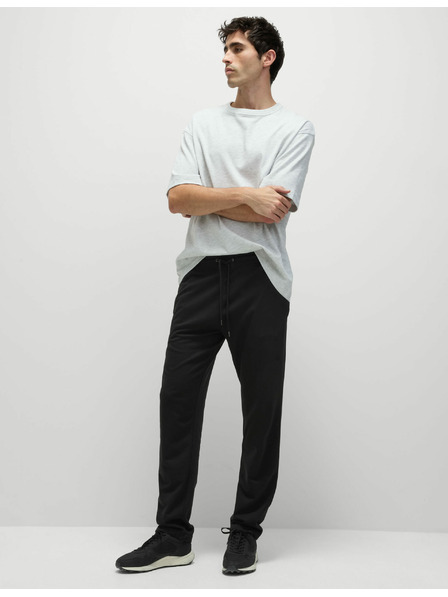 Marks & Spencer Jogginghose mit geradem Bein, Kordelzug und hohem Baumwollanteil Marks & Spencer schwarz