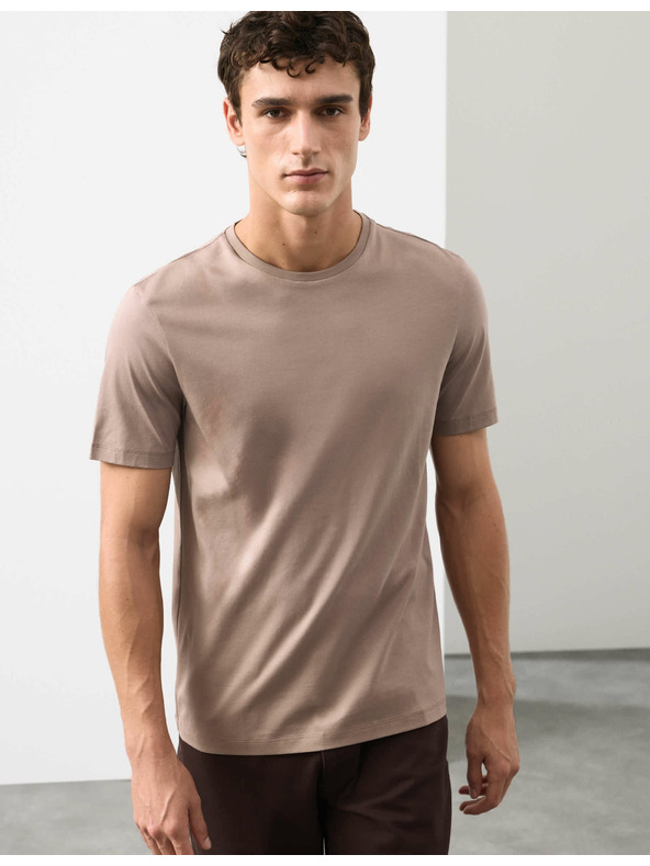 Marks & Spencer T-Shirt aus Premium-Baumwolle, Slim Fit von Marks & Spencer, braun