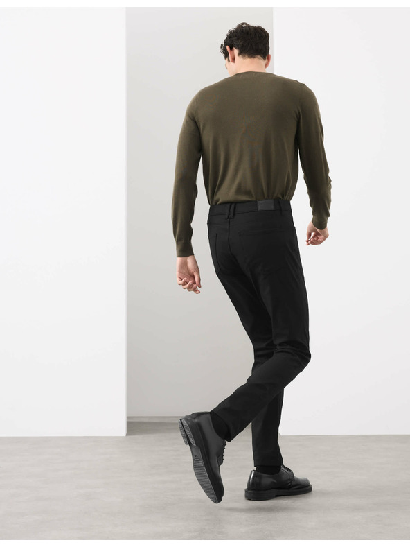 Marks & Spencer Hose mit 5 Taschen und Twill von Marks & Spencer in Schwarz