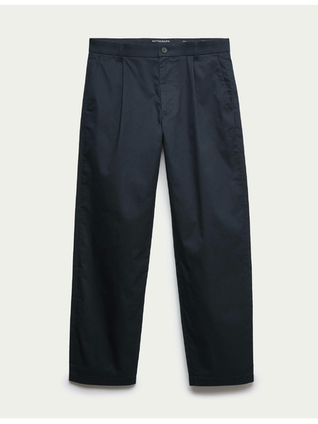 Marks & Spencer Superlichte Chino-Hose, leicht tailliert von Marks & Spencer in Marineblau