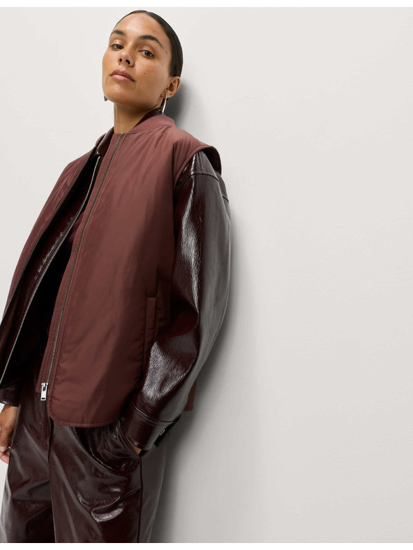 Marks & Spencer Gefütterte Weste von Marks & Spencer in Braun