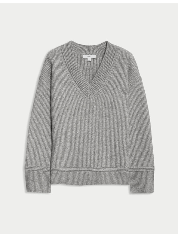 Marks & Spencer Gerippter Pullover mit V-Ausschnitt aus weichem Garn Marks & Spencer grau