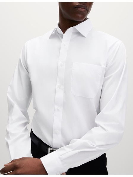 Marks & Spencer Set mit drei weißen Herrenhemden von Marks & Spencer