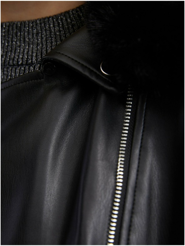 Orsay Schwarze Damen-Kunstpelz-Jacke ORSAY