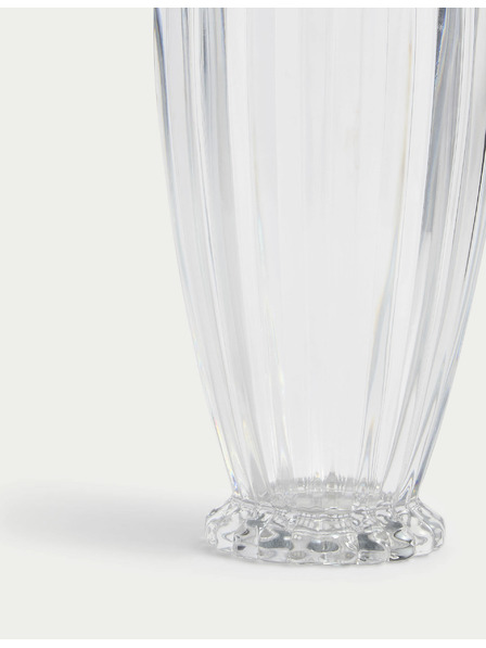 Marks & Spencer Glasvase mit spitz zulaufendem Rand Marks & Spencer beige