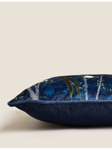 Marks & Spencer Samtiger Kissen mit Vögeln Marks & Spencer marineblau