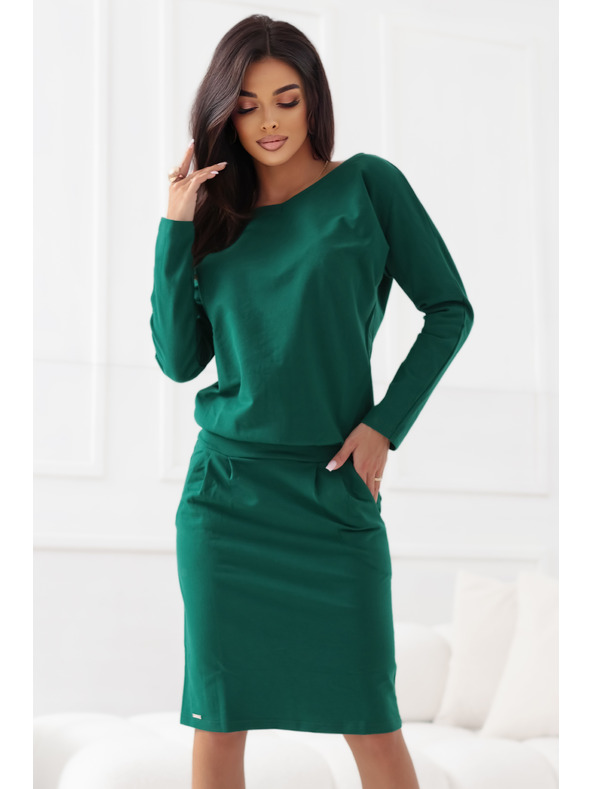 numoco Sweatkleid mit langen Ärmeln und Taschen - bequemer Schnitt mit Rückenausschnitt - grün