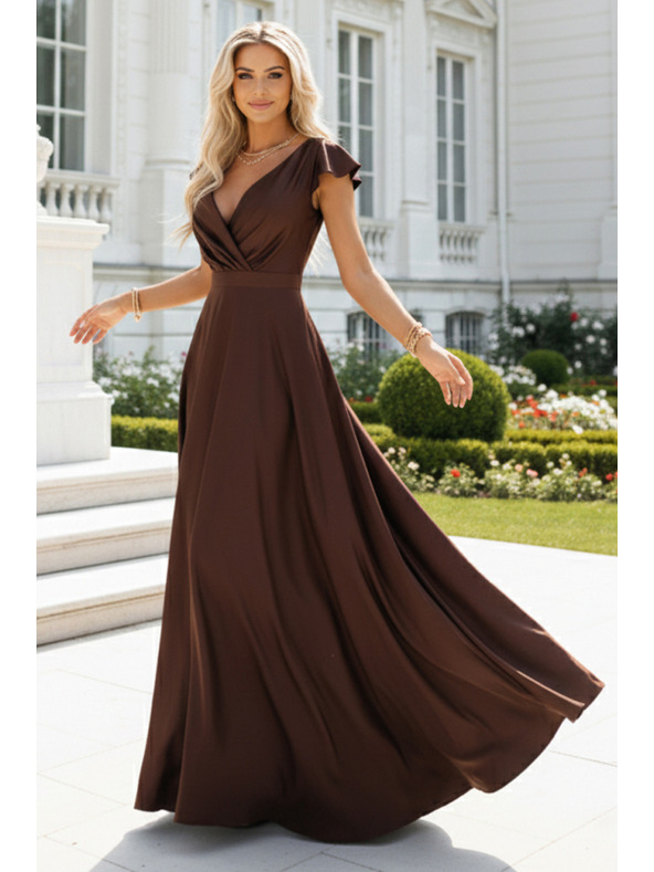 numoco CRYSTAL Seiden-Maxikleid mit Ausschnitt - Schokolade