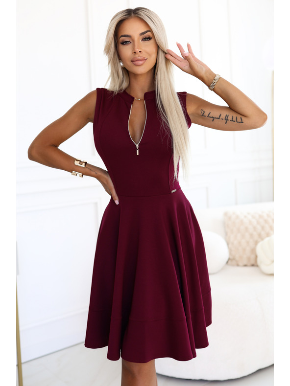 numoco Exklusives Kleid mit erweitertem Unterteil und Reißverschluss - Weinrot