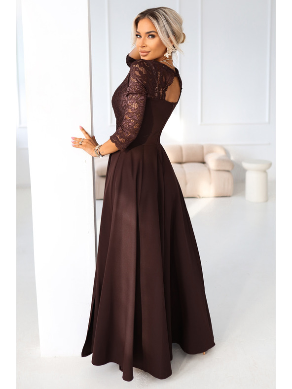 numoco AMBER Elegantes langes Spitzenkleid mit Ausschnitt - Schokolade