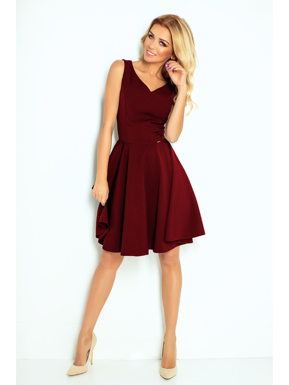 numoco Kleid - Herzausschnitt - Burgunderrot