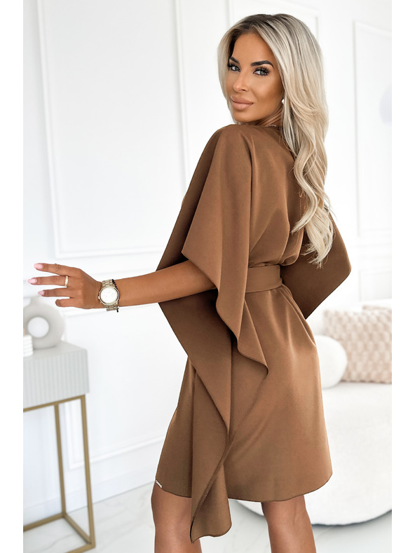 numoco SOFIA Schmetterlingskleid mit Taillenbindung - Cappuccino