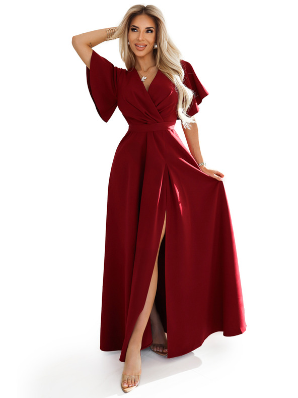 numoco JENNIFER Langes Kleid mit Beinschlitz, Ärmeln und Ausschnitt - weinrot