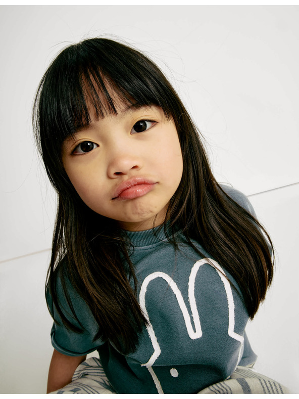 Marks & Spencer Miffy™-T-Shirt mit hohem Baumwollanteil (1–8 Jahre) Marks & Spencer grau