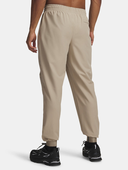 Under Armour Herren-Jogginghose Under Armour UA Unstoppable Woven Jogger-BRN