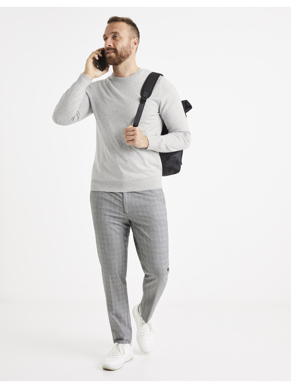 Celio Hellgrauer Herren-Basic-Pullover Celio