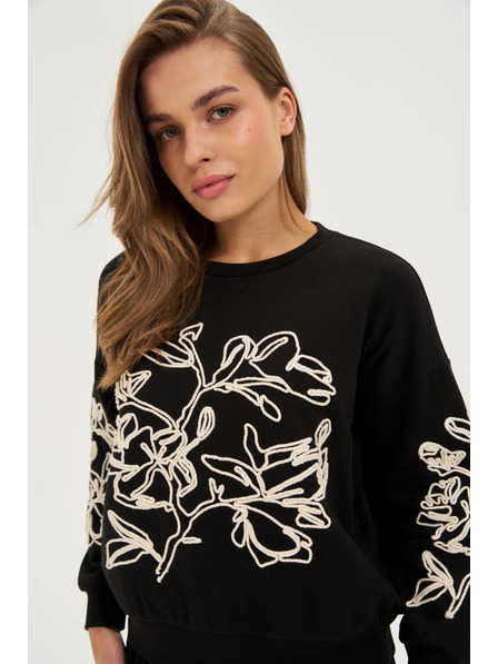 Moodo Blouse with Appliqué Black Moodo