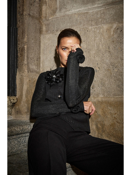 Moodo Schwarze Bluse mit Ziehärmeln Moodo