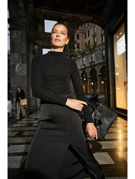 Moodo Glänzendes Top in Schwarz Moodo