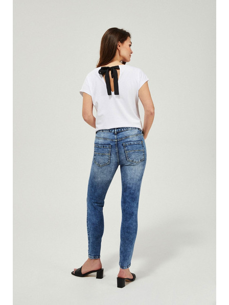 Moodo Schmale Jeans mit mittlerem Bund und Destroyed-Effekt in Blau Moodo