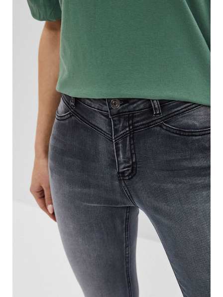 Moodo Graue High-Waist-Jeans mit Destroyed-Effekt an den Oberschenkeln Moodo