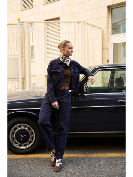 Moodo Dunkel marineblaue Jeans mit Gürtel Moodo