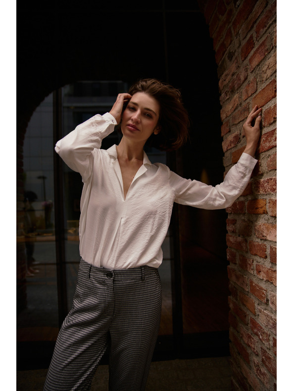 Moodo Glatte Viskose-Bluse weiß Moodo