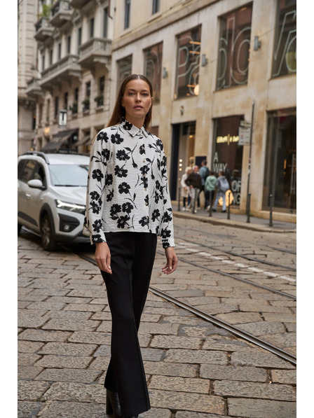 Moodo Viskosehemd mit Blumenmuster weiß Moodo