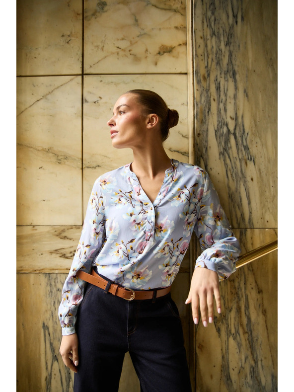 Moodo Hellblaue Viskose-Bluse Moodo