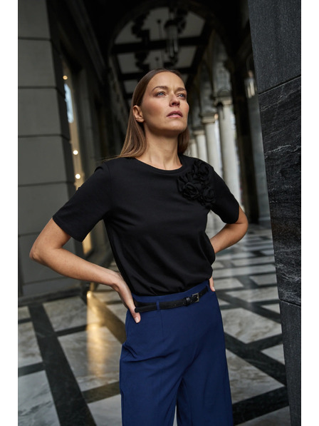 Moodo Cotton T-Shirt with Appliqué Black Moodo