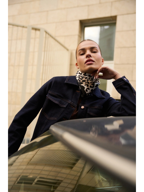 Moodo Dunkelblaue Jeansjacke Moodo