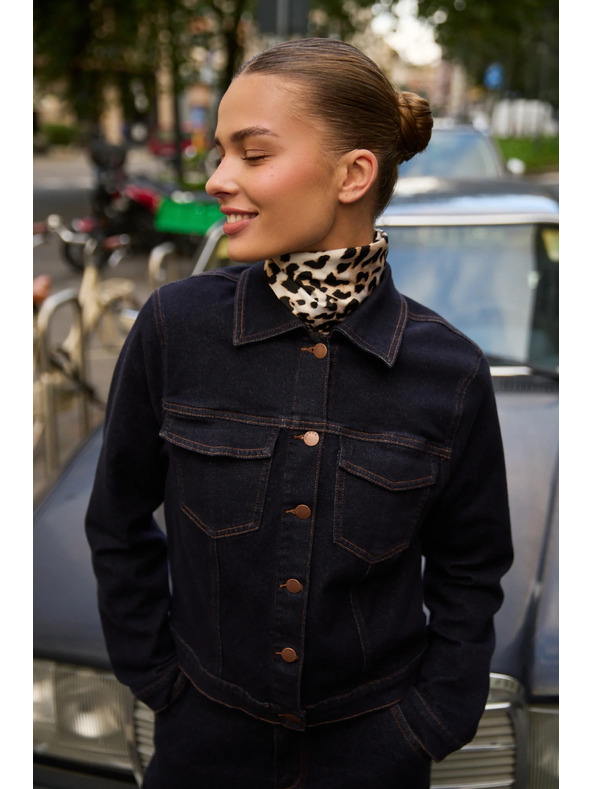 Moodo Dunkelblaue Jeansjacke Moodo