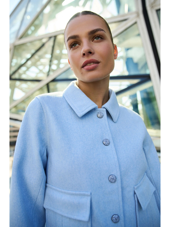 Moodo Kurze hellblaue Jacke Moodo