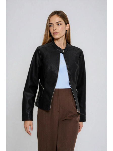 Moodo Schwarze Jacke aus Kunstleder Moodo