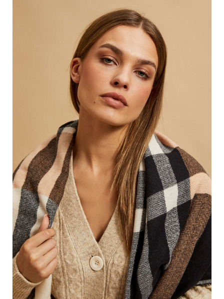 Moodo Pfirsichfarbener Schal mit Karomuster Moodo