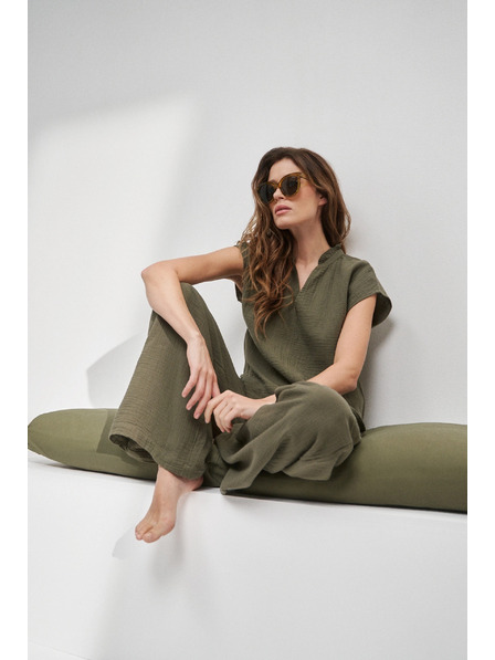 Moodo Olivgrüne Baumwollbluse mit V-Ausschnitt Moodo