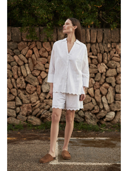 Moodo Weiße Oversize-Bluse mit V-Ausschnitt Moodo