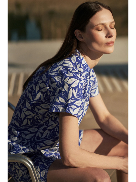 Moodo Blaue Bluse mit Kragen und Pflanzenmuster Moodo