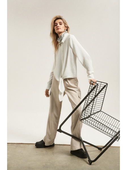 Moodo Bluse mit langen Ärmeln und Bindung weiß Moodo