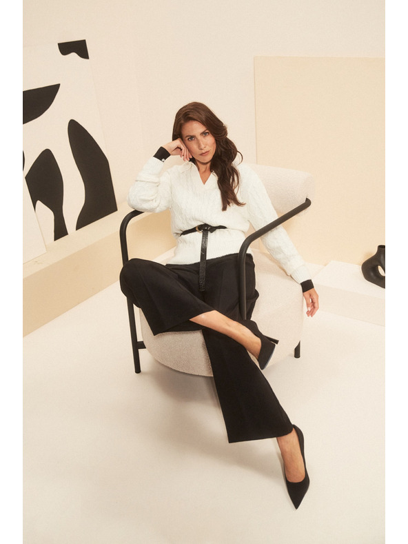 Moodo V-Ausschnitt Pullover mit Kragen Moodo