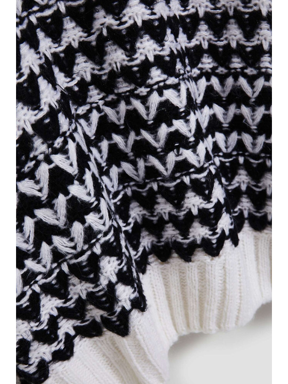 Moodo Rollkragenpullover schwarz-weiß Moodo